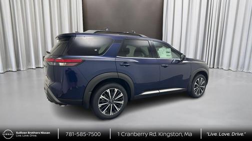 Deep Ocean Blue Pearl 2026 Nissan Pathfinder Platinum