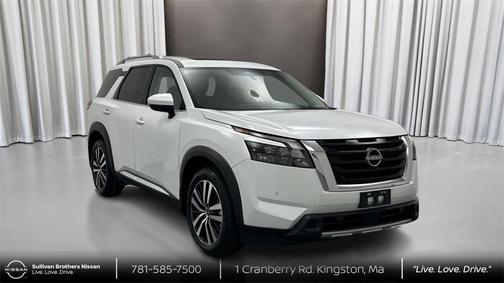2025 Nissan Pathfinder Platinum 4WD