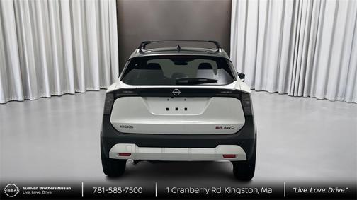 2026 Nissan Kicks SR