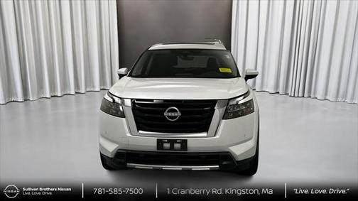 2025 Nissan Pathfinder SL 4WD