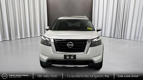 2025 Nissan Pathfinder Platinum 4WD