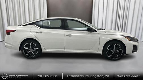 2025 Nissan Altima SR AWD