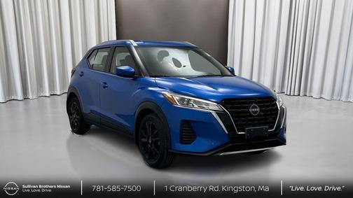 2022 Nissan Kicks SV