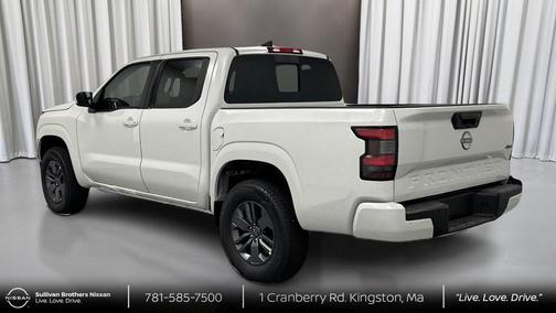 2025 Nissan Frontier SV