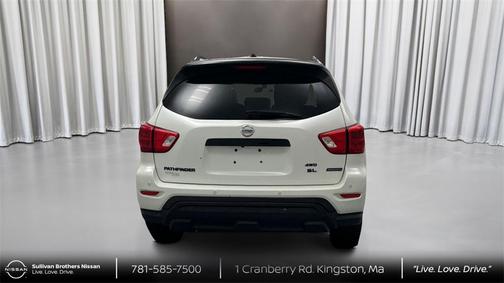 2018 Nissan Pathfinder SL