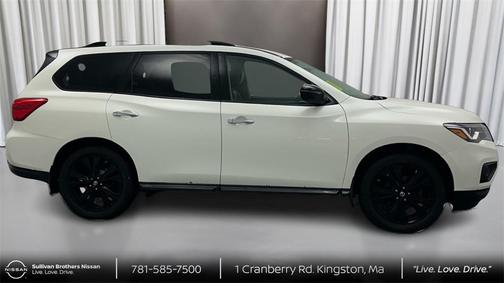 2018 Nissan Pathfinder SL