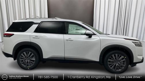 2025 Nissan Pathfinder SL 4WD