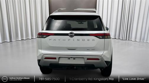 2025 Nissan Pathfinder SL 4WD