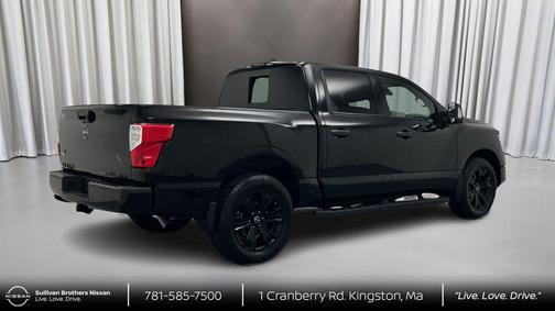 Super Black 2023 Nissan Titan SV