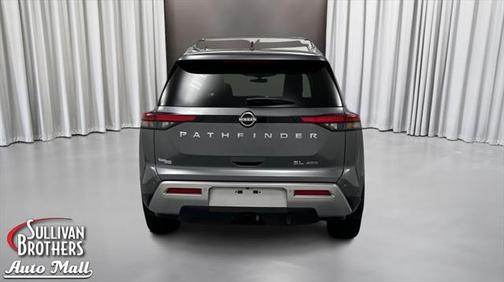 2023 Nissan Pathfinder SL 4WD