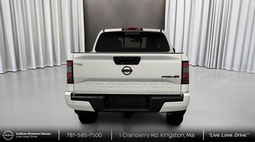 2024 Nissan Frontier PRO-4X