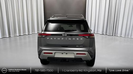 2025 Nissan Pathfinder SL 4WD