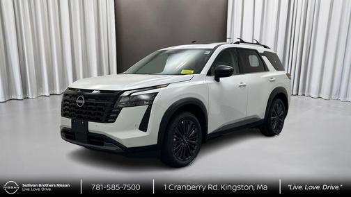 Everest White Pearl Tricoat 2026 Nissan Pathfinder SL