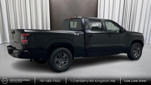 Super Black 2025 Nissan Frontier SV