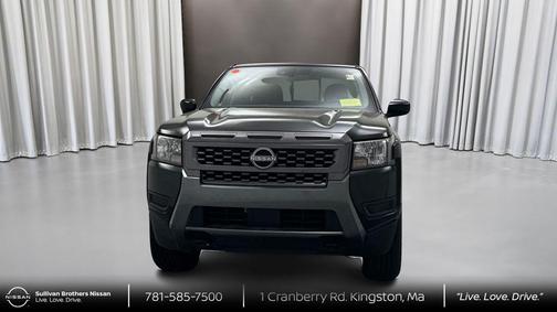 Super Black 2025 Nissan Frontier SV