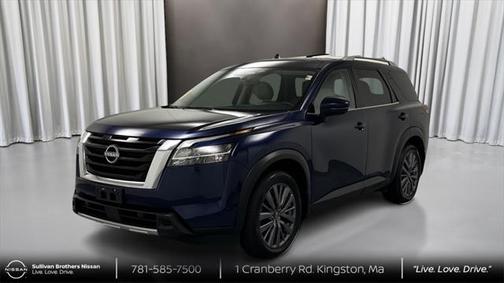2023 Nissan Pathfinder SL 4WD
