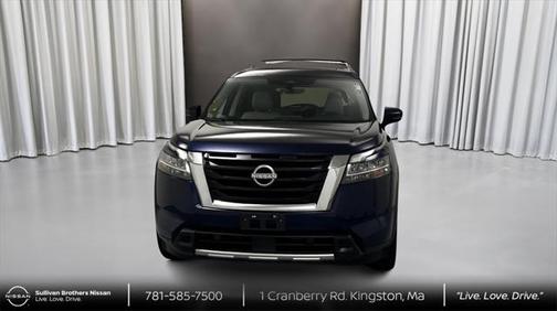 2023 Nissan Pathfinder SL 4WD