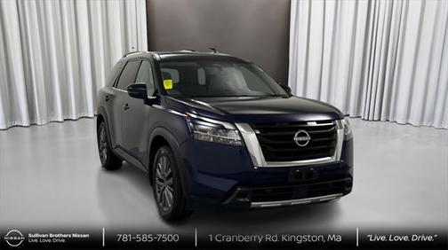 2023 Nissan Pathfinder SL 4WD
