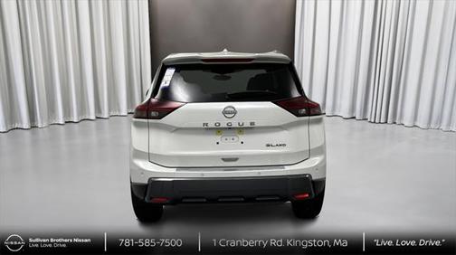 2025 Nissan Rogue SL