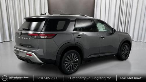 2025 Nissan Pathfinder SL 4WD
