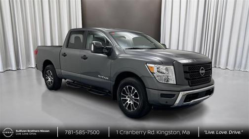 2024 Nissan Titan SV