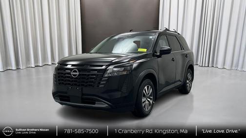 2026 Nissan Pathfinder SL