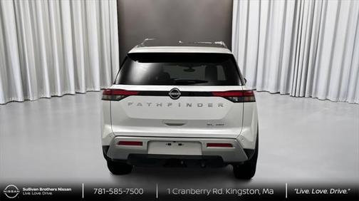 2025 Nissan Pathfinder SL 4WD