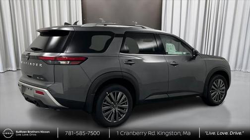 2025 Nissan Pathfinder SL 4WD