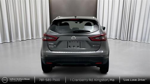 2021 Nissan Rogue Sport SV