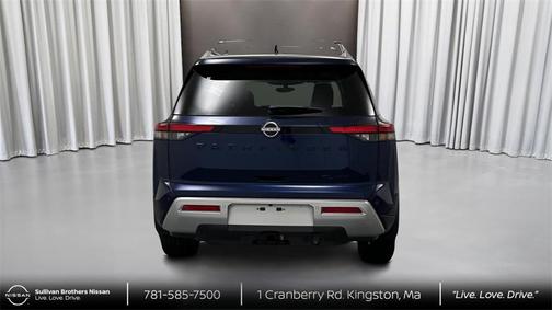 2025 Nissan Pathfinder SL 4WD