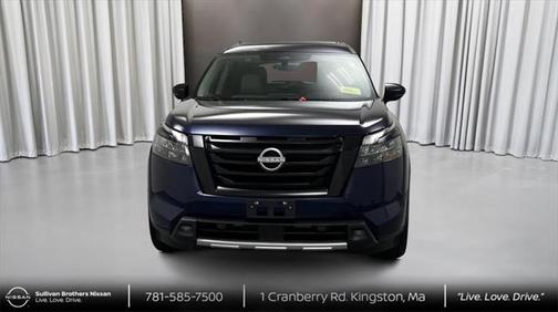 2025 Nissan Pathfinder SL 4WD