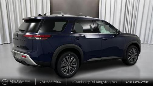 2025 Nissan Pathfinder SL 4WD