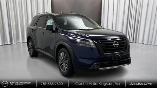 2025 Nissan Pathfinder SL 4WD