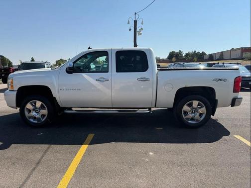 2009 Chevrolet Silverado 1500 LTZ Crew Cab
