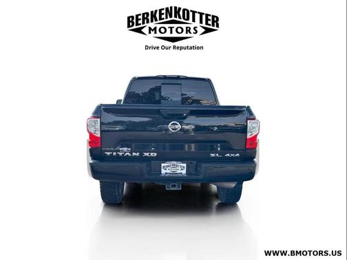 2016 Nissan Titan XD SL