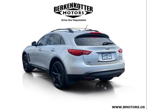 Liquid Platinum 2015 INFINITI QX70 Base