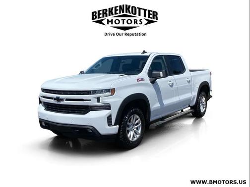 White 2021 Chevrolet Silverado 1500 RST