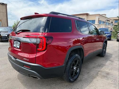 2021 GMC Acadia AWD AT4
