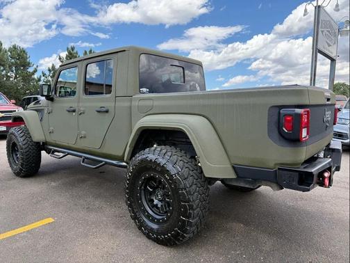 2020 Jeep Gladiator Sport S
