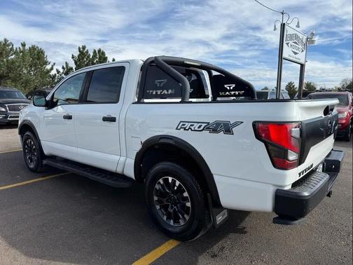 2020 Nissan Titan PRO-4X