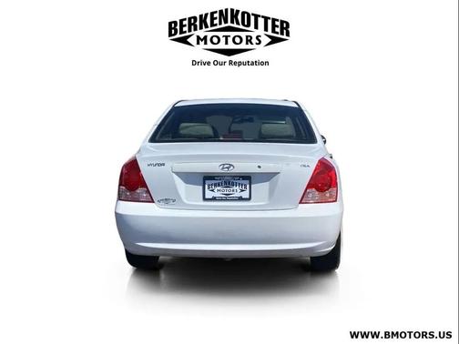 Nordic White 2005 Hyundai ELANTRA GLS