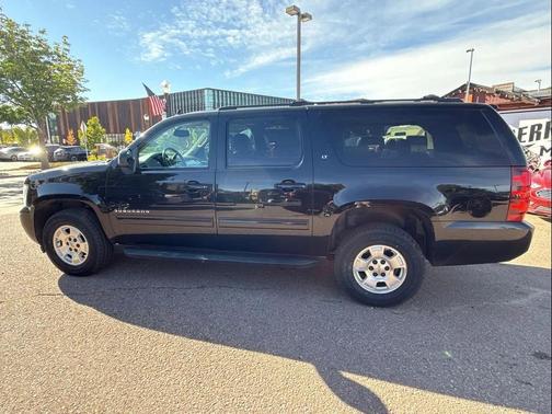 2014 Chevrolet Suburban 1500 LT