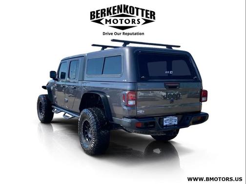 Granite Crystal Metallic Clearcoat 2020 Jeep Gladiator Sport S