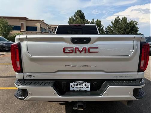 2023 GMC Sierra 3500 Denali