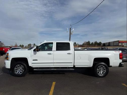 2019 Chevrolet Silverado 3500 High Country