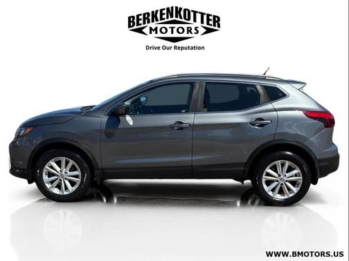 2018 Nissan Rogue Sport SV