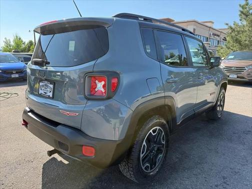2016 Jeep Renegade Trailhawk