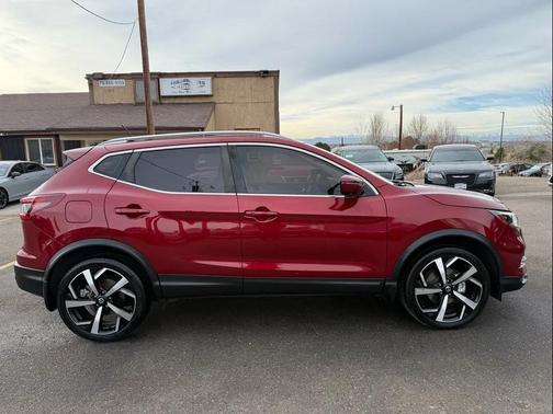 2021 Nissan Rogue Sport SL
