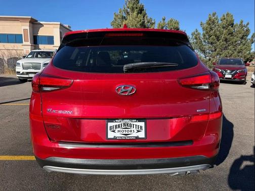 2021 Hyundai TUCSON SEL