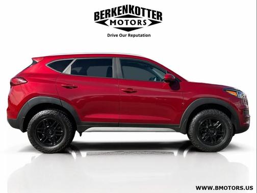 2021 Hyundai TUCSON SEL